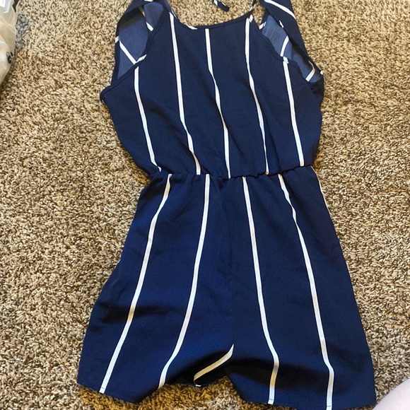 Romper - Picture 1 of 2